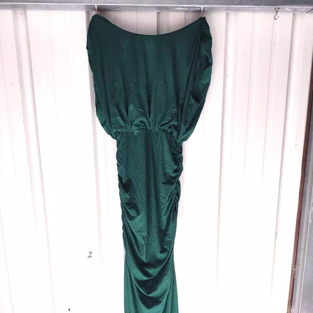 NEW Medium Women's Green Long Dress by Prinbara SEXY Holiday Sleeveless
